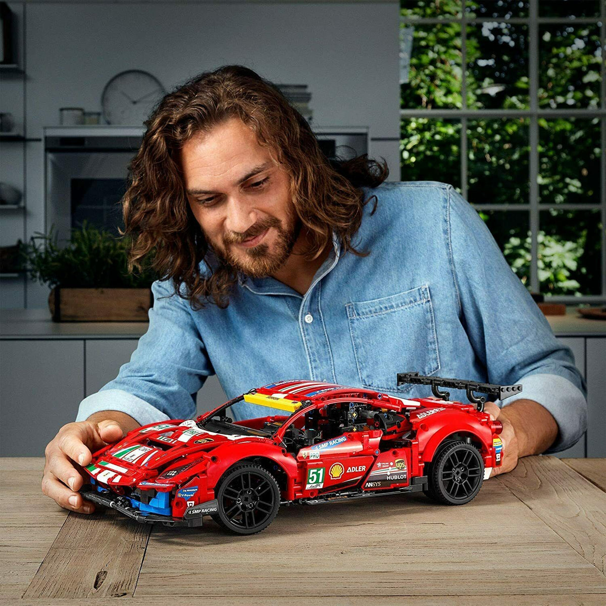 Lego Technic Ferrari 488 GTE “AF Corse #51” 42125