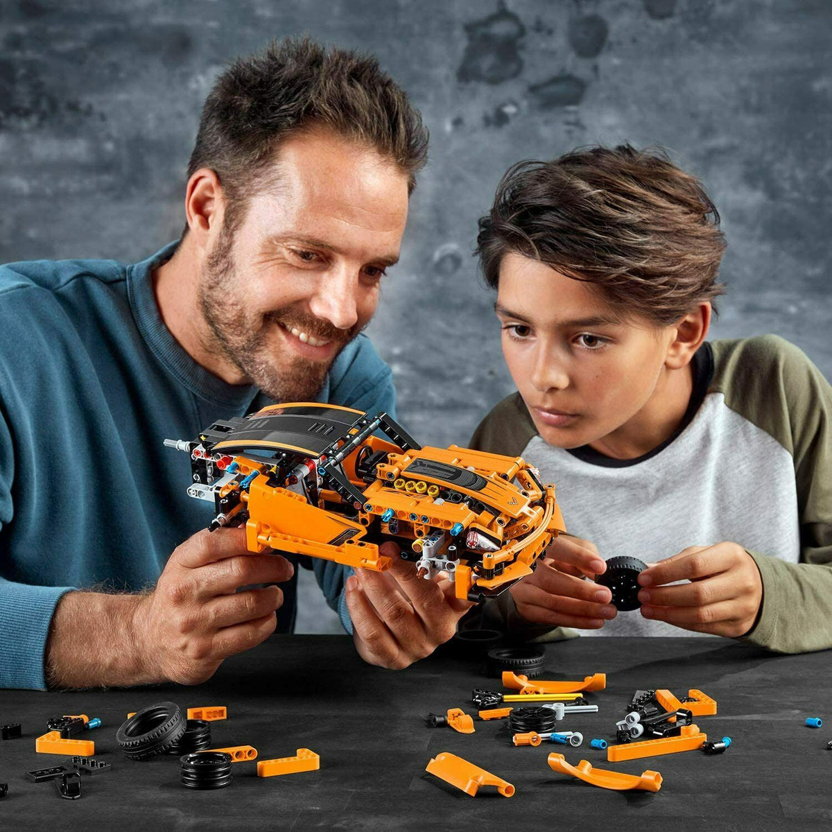Lego Technic Chevrolet Corvette ZR1 42093
