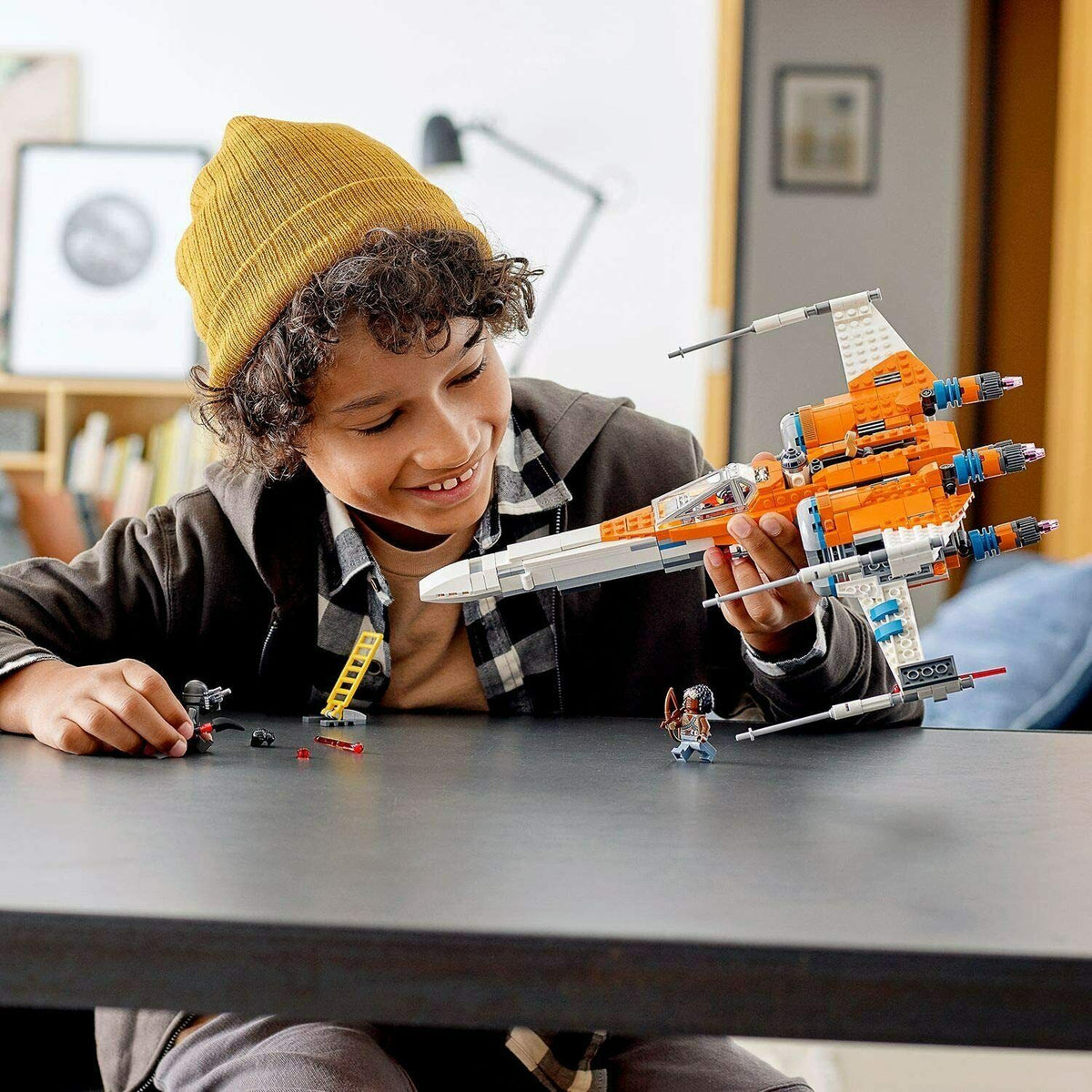 Lego Star Wars  Poe Dameron&#39;s X-Wing Fighter 75273