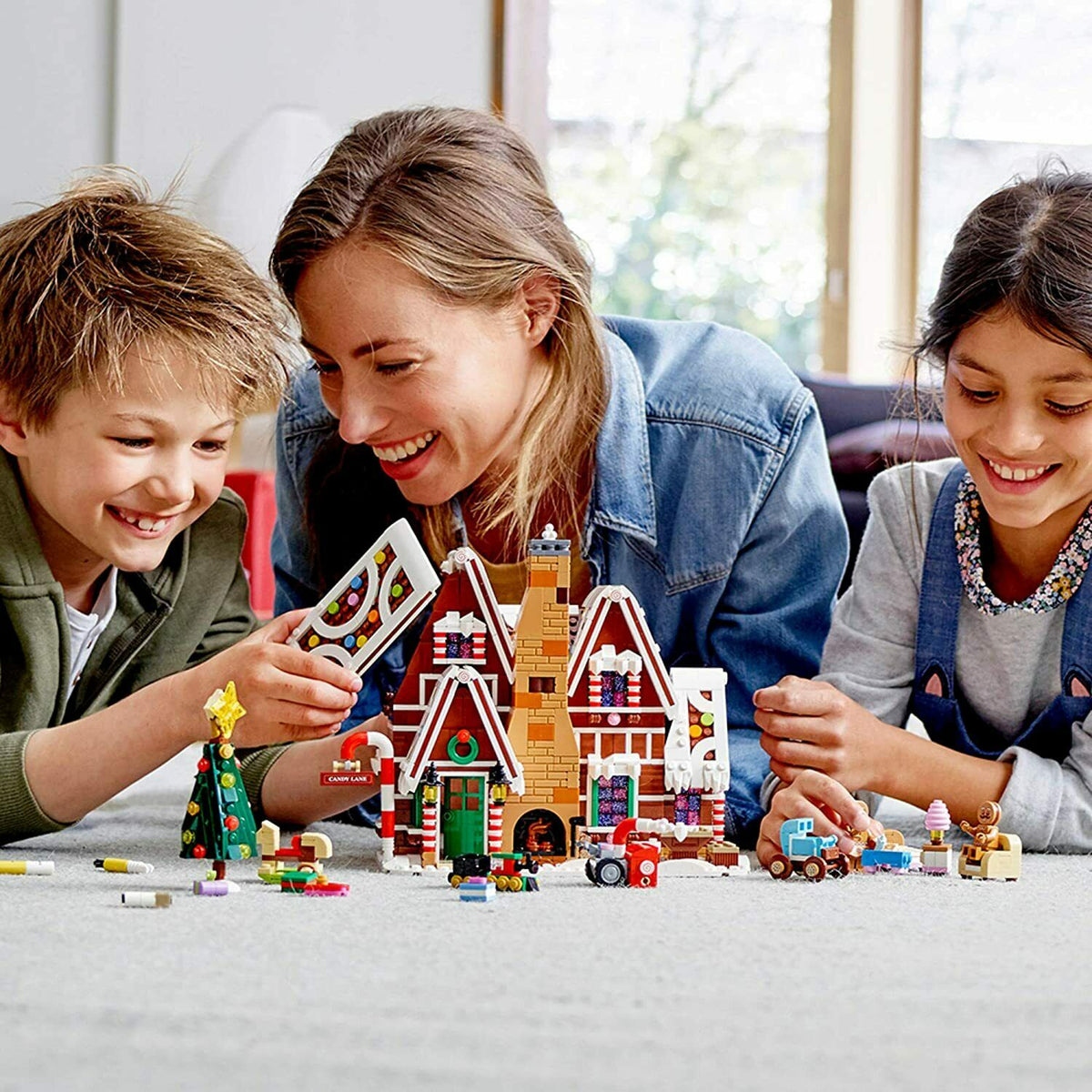 Lego Creator Gingerbread House 10267