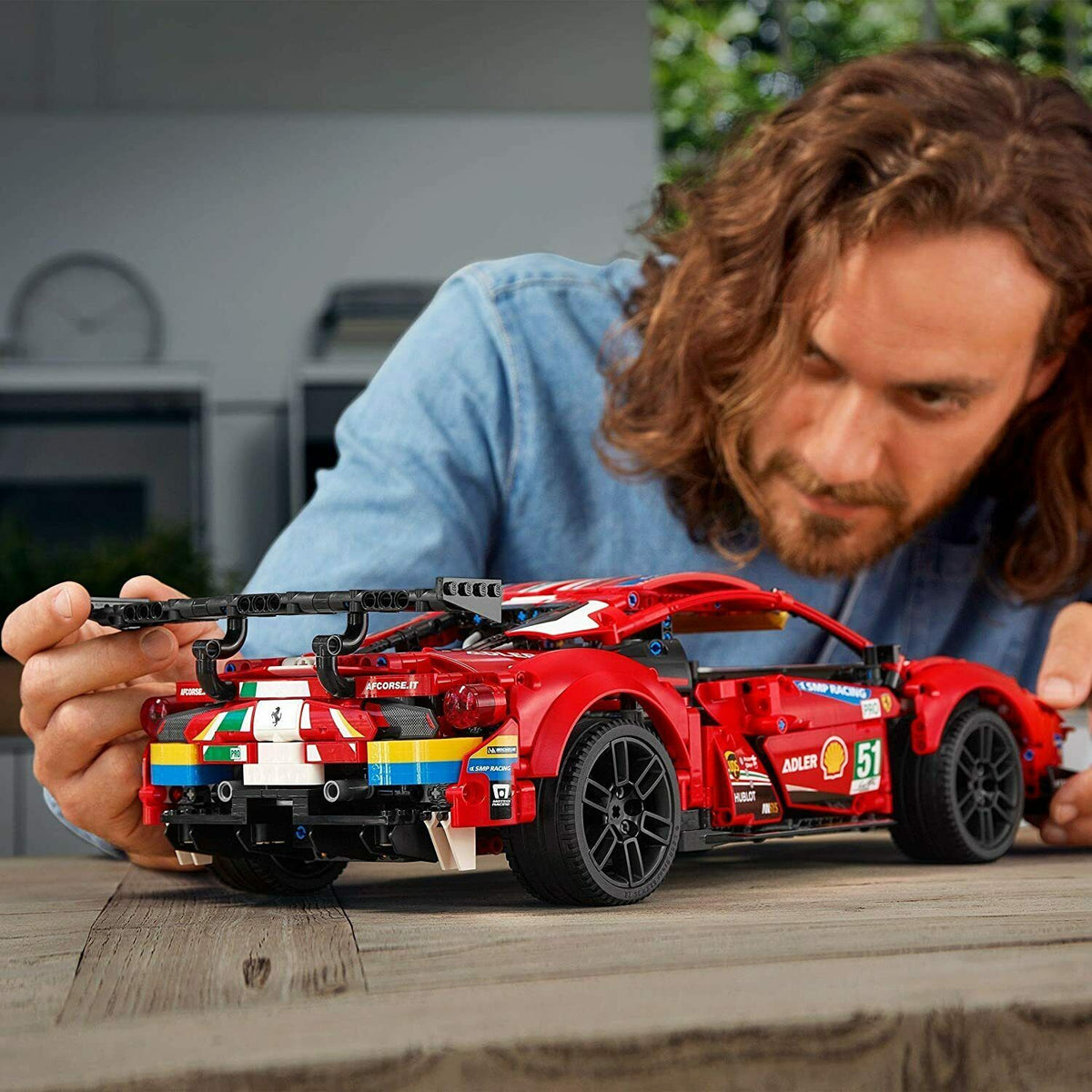 Lego Technic Ferrari 488 GTE “AF Corse #51” 42125